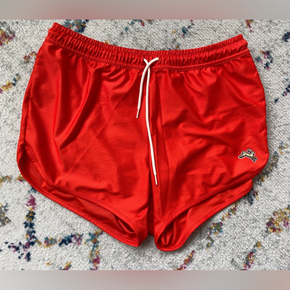 Tracksmith men’s van Cortlandt running shorts, small, flame colorway